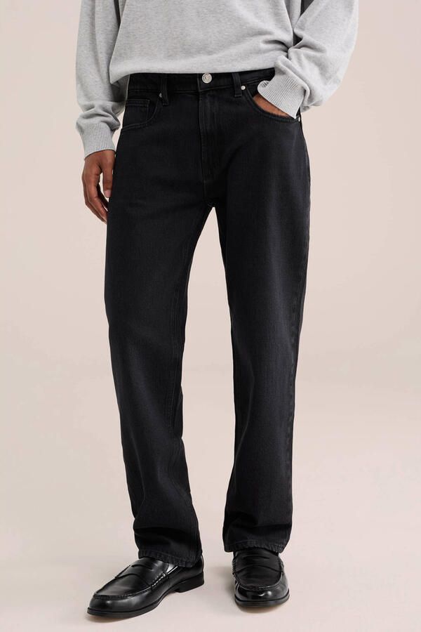 WE Fashion straight leg regular fit jeans black denim