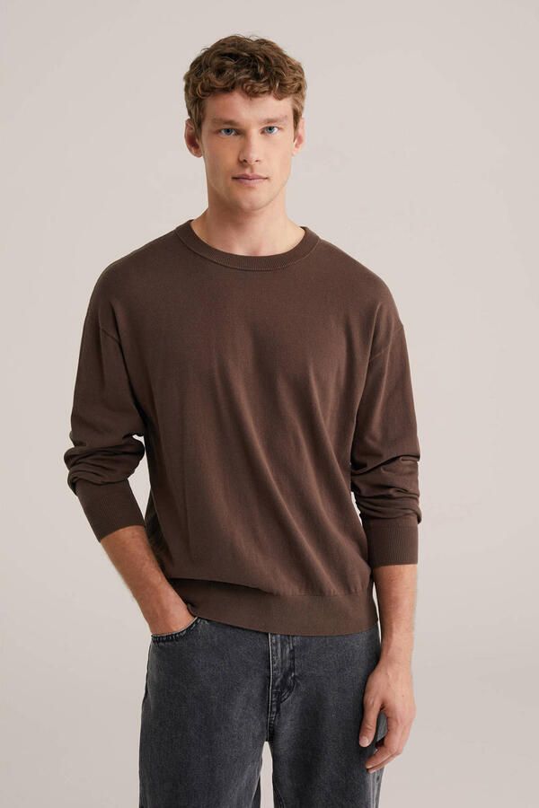 WE Fashion sweater donkerbruin