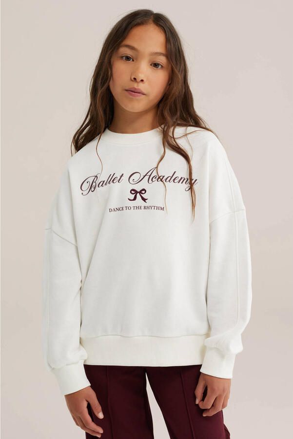 WE Fashion sweater met tekst ecru