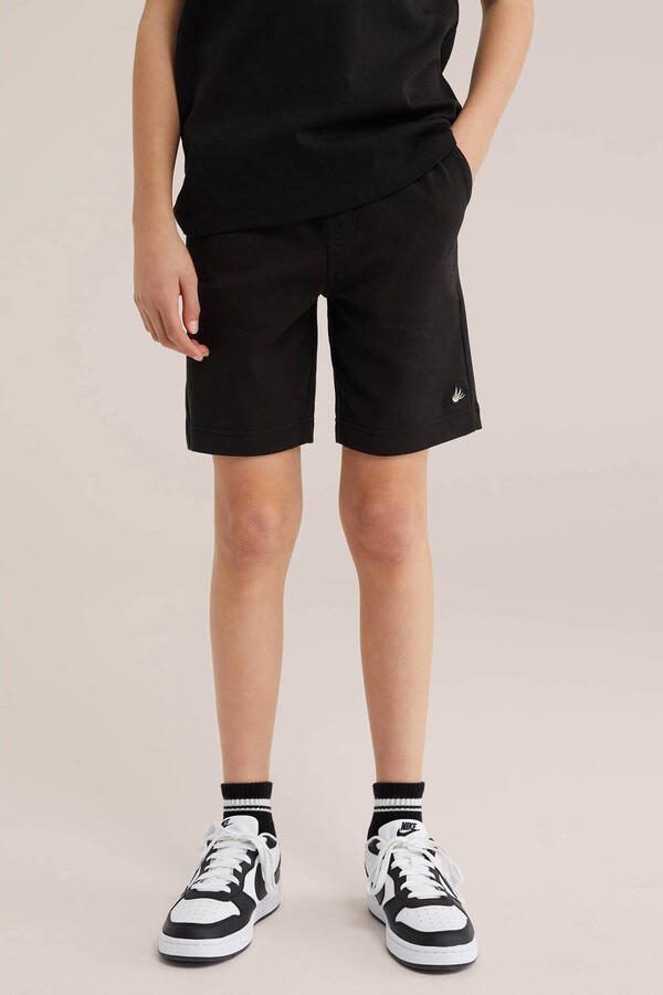 WE Fashion sweatshort zwart