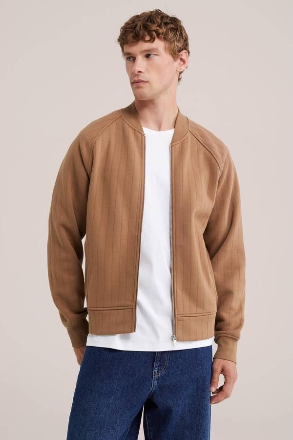 WE Fashion sweatvest bruin