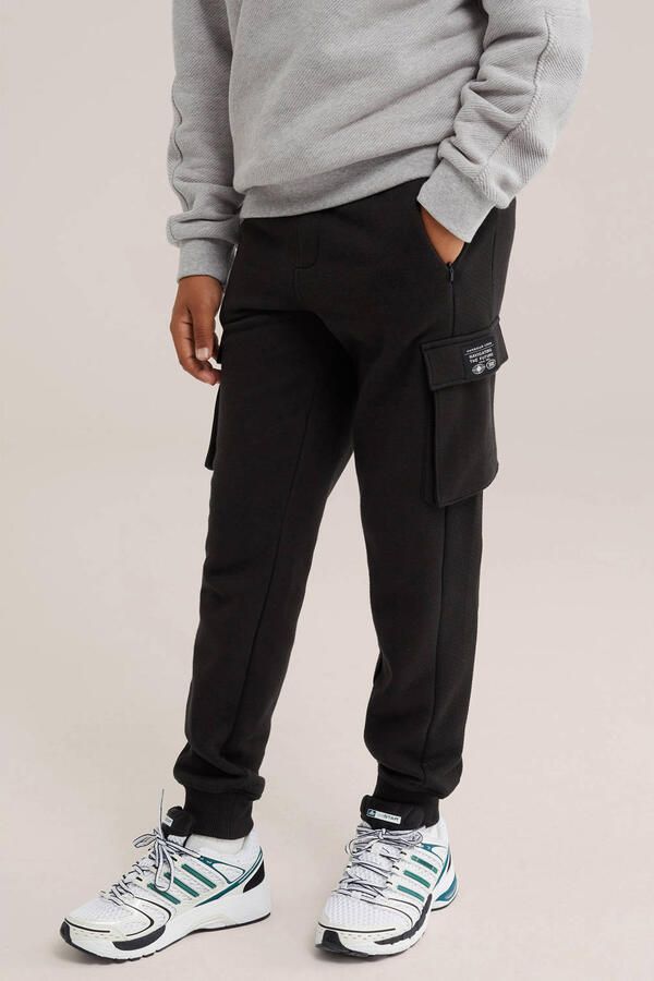 WE Fashion tapered cargobroek zwart