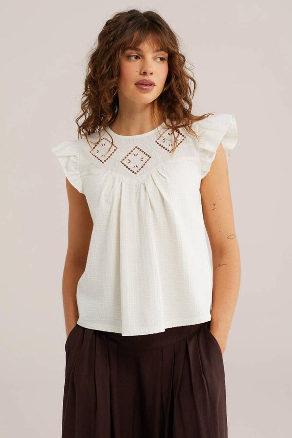 WE Fashion top broderie wit