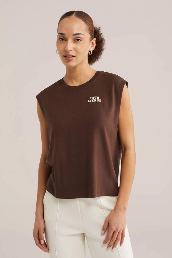 WE Fashion top bruin