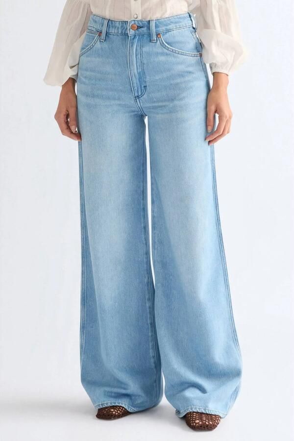 Wrangler Canyon wide leg jeans light blue denim
