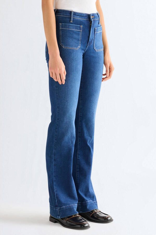 Wrangler Bootcut jeans Flare in retro-design met uitlopende pijp