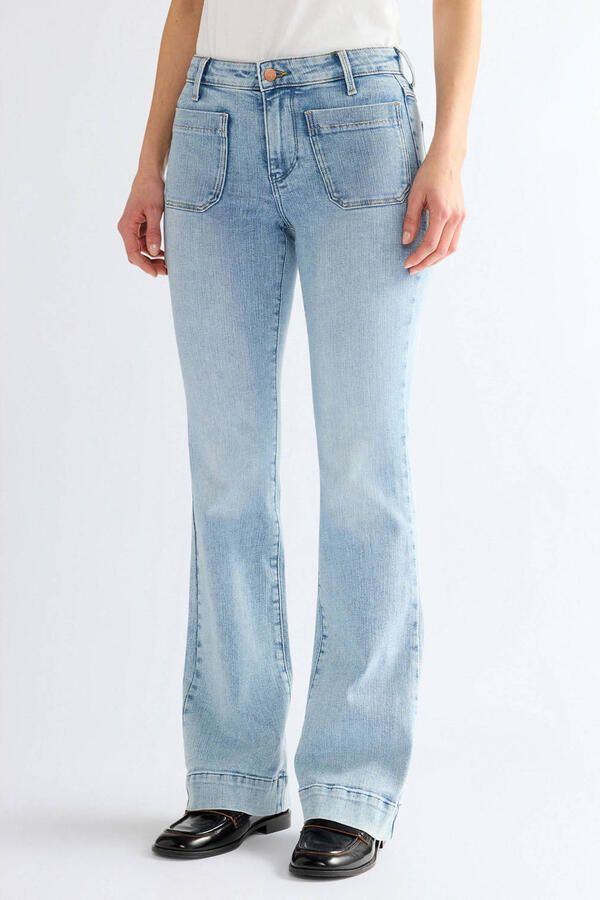 Wrangler flared jeans lichtblauw