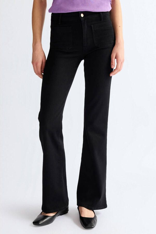 Wrangler Bootcut jeans Flare in retro-design met uitlopende pijp