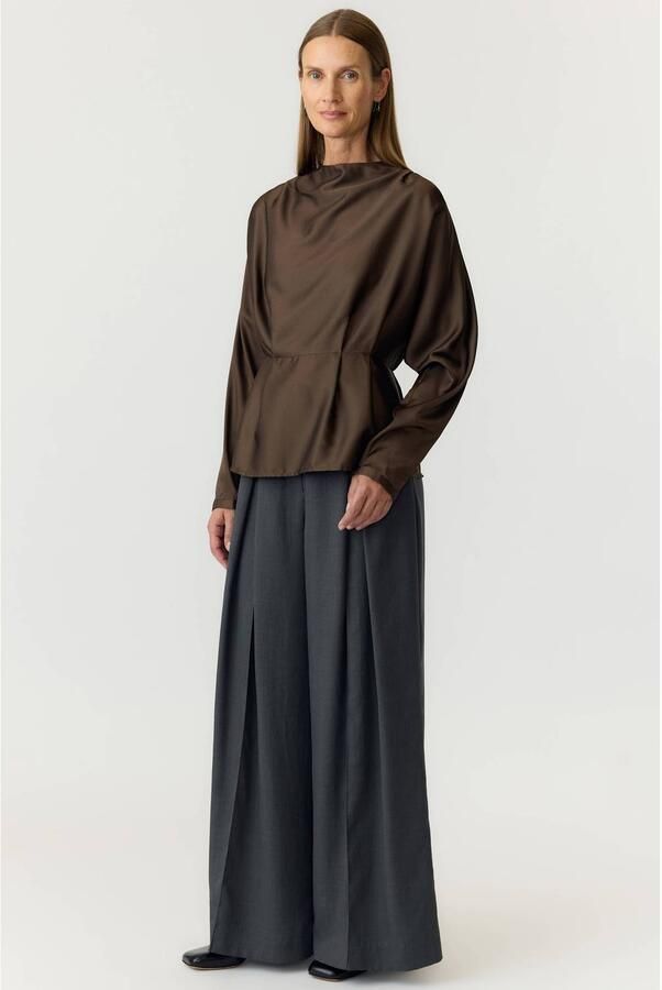 YAS peplum top met plooien donkerbruin - Foto 3