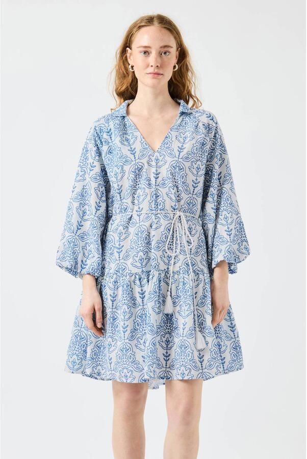 YAS Knielange jurk met V-hals model 'CINNI'