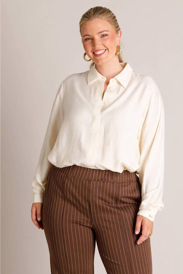 Yest Curve blouse Plus Size beige