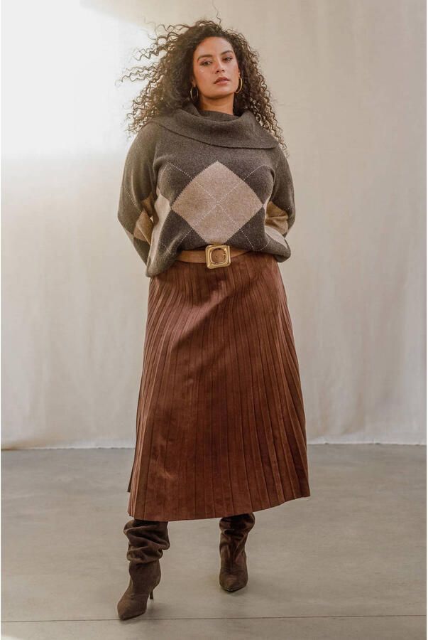 Yest Curve Plus Size off shoulder gebreide geruite trui met wol donkerbruin beige - Foto 3