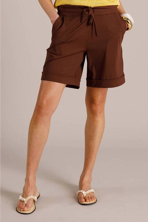 Yest straight regular waist casual short bruin