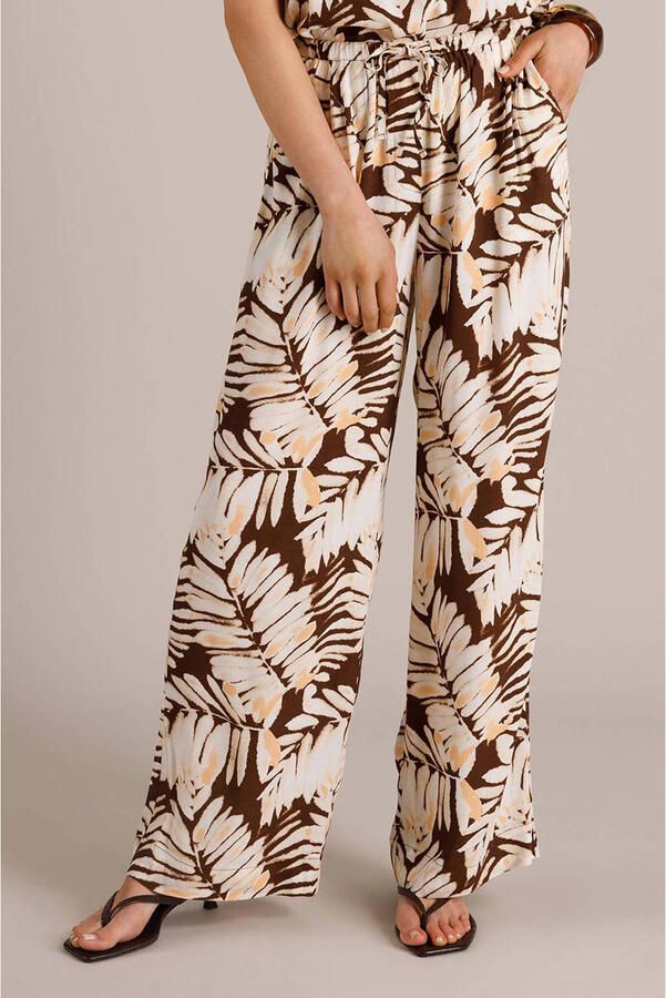 Yest wide leg regular waist gebloemde broek bruin