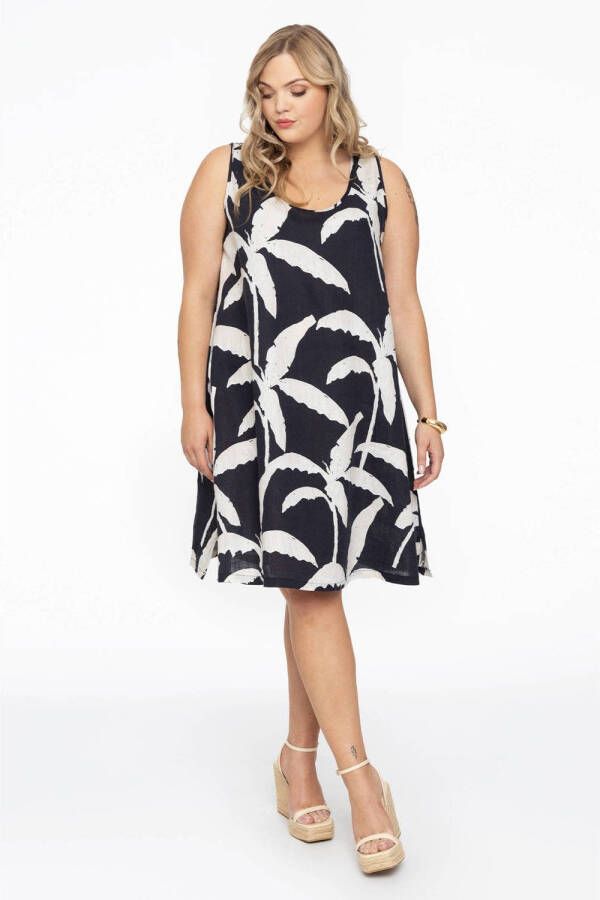 Yoek jurk met all over print donkerblauw ecru