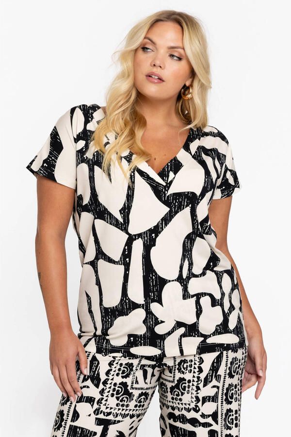 YOEK oversized gebloemd T-shirt Plus Size beige