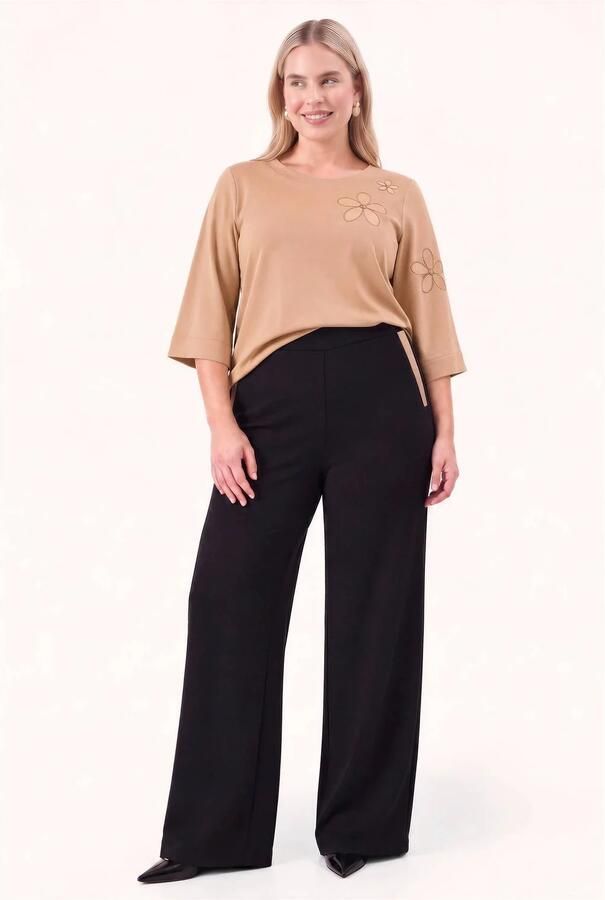 YOEK Plus Size top lichtbruin