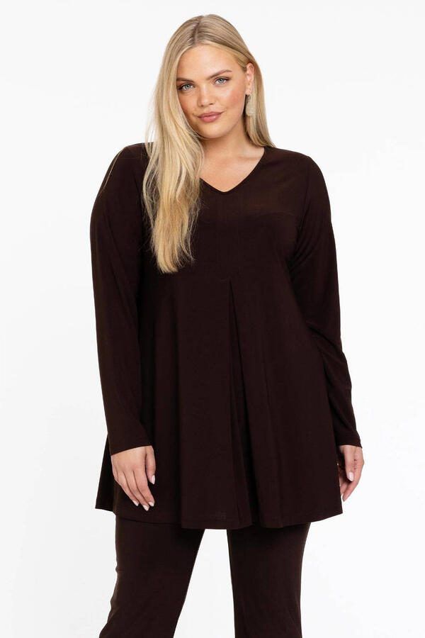 YOEK top DOLCE van travelstof bruin