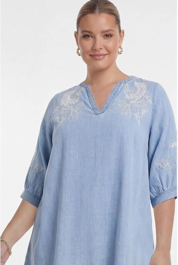 YOEK tuniek broderie light blue denim