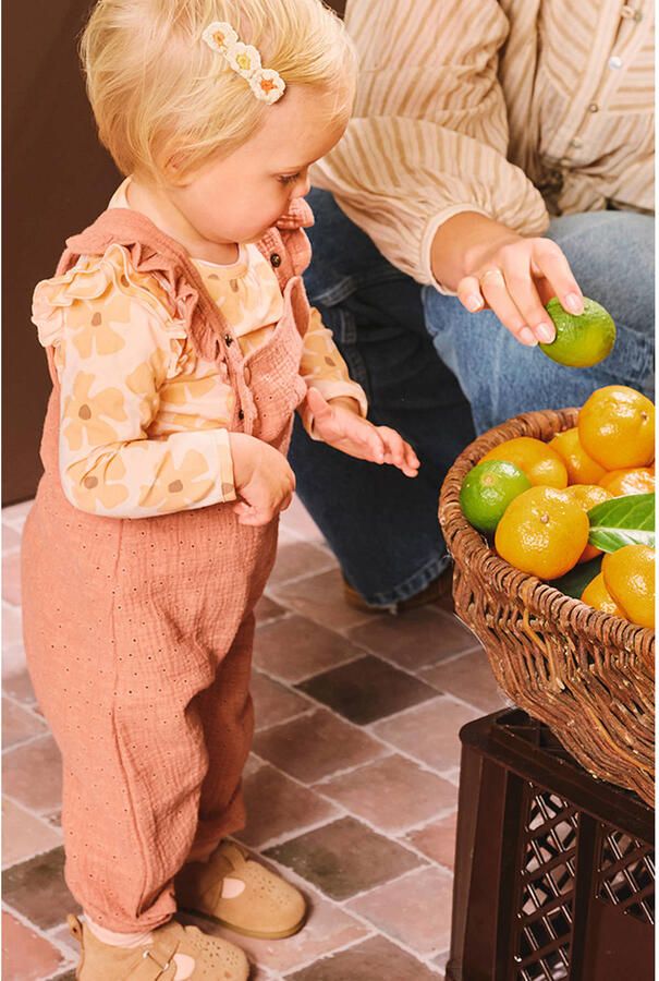 Z8 newborn longsleeve Mirella met bloemenprint lichtroze zachtoranje - Foto 2