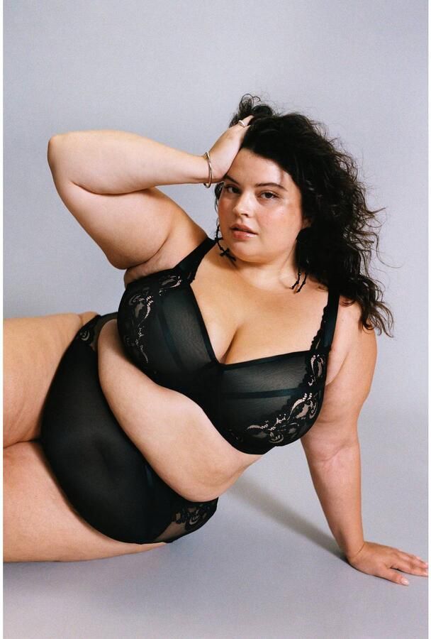 Zizzi Plus Size niet-voorgevormde beugel-bh zwart - Foto 2