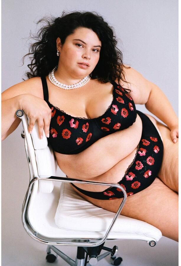 Zizzi Plus Size niet-voorgevormde beugel-bh zwart rood - Foto 2