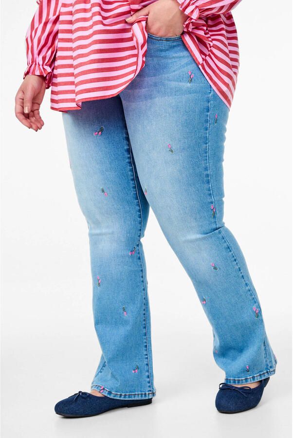 Zizzi regular waist bootcut jeans light blue denim
