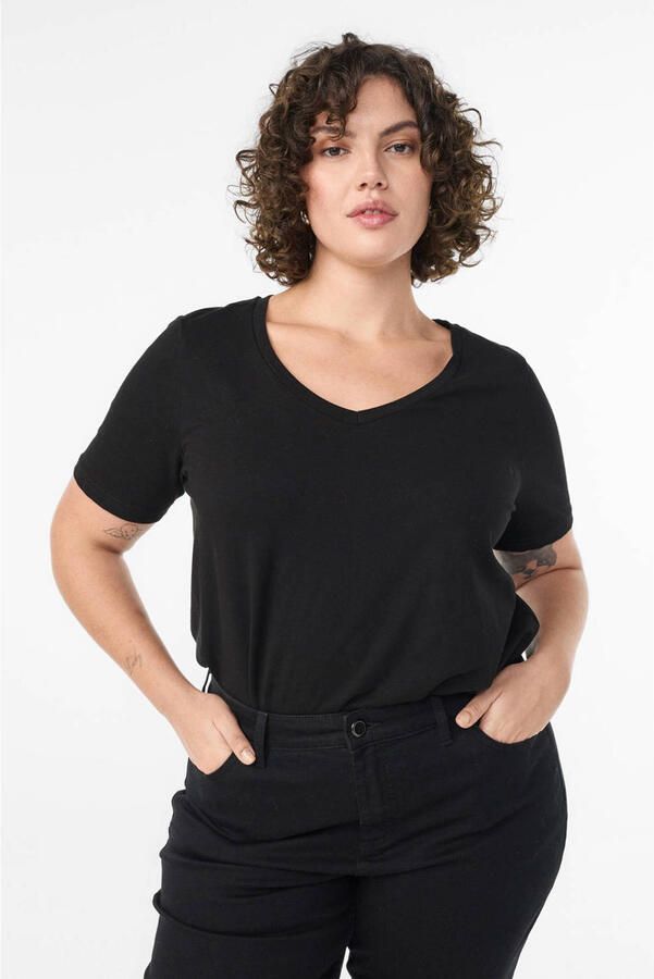 Zizzi T-shirt zwart