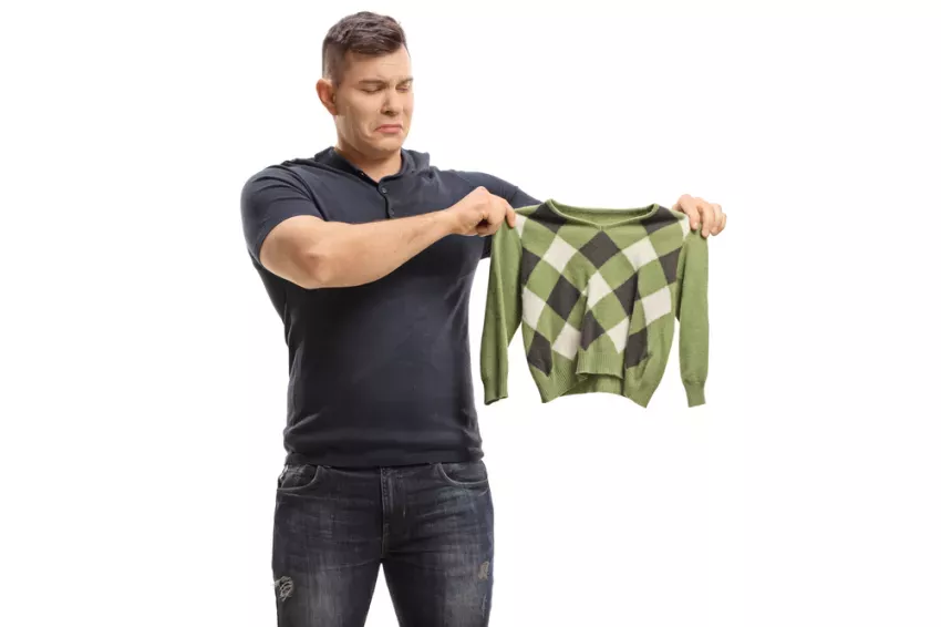Zo kun je voorkomen dat kleding krimpt in de was én gekrompen kleding herstellen